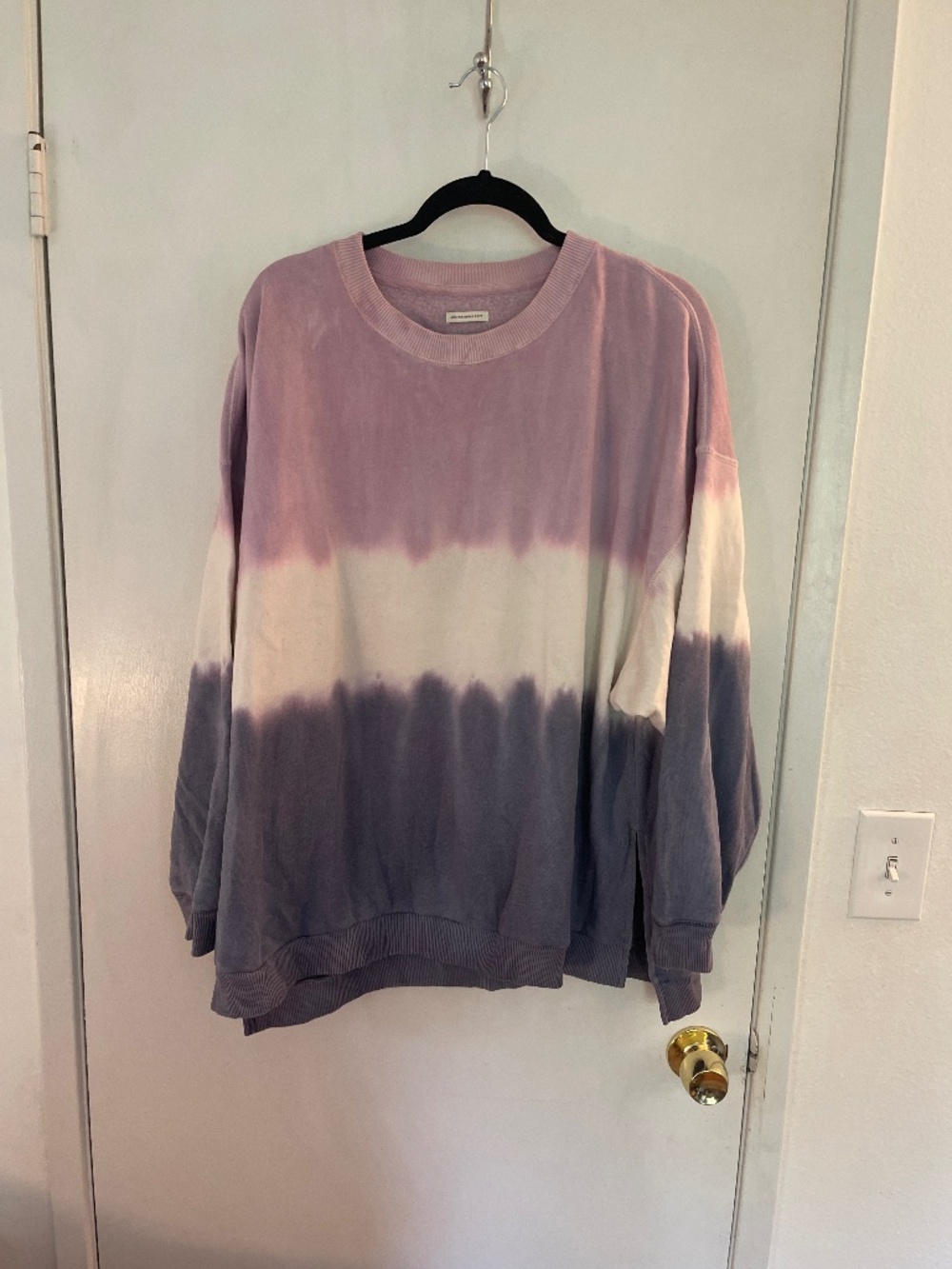 American Eagle purple tie dye sweatshirt size large